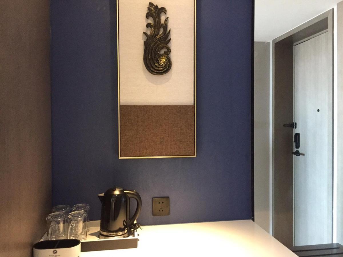 Tian Yi International Hotel 天艺国际酒店 Пномпень Экстерьер фото