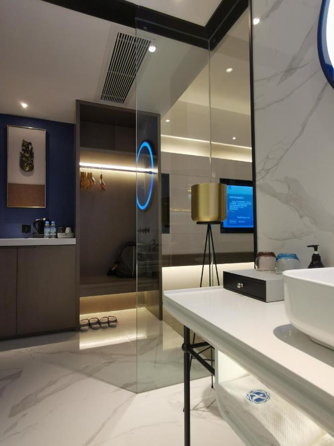Tian Yi International Hotel 天艺国际酒店 Пномпень Экстерьер фото