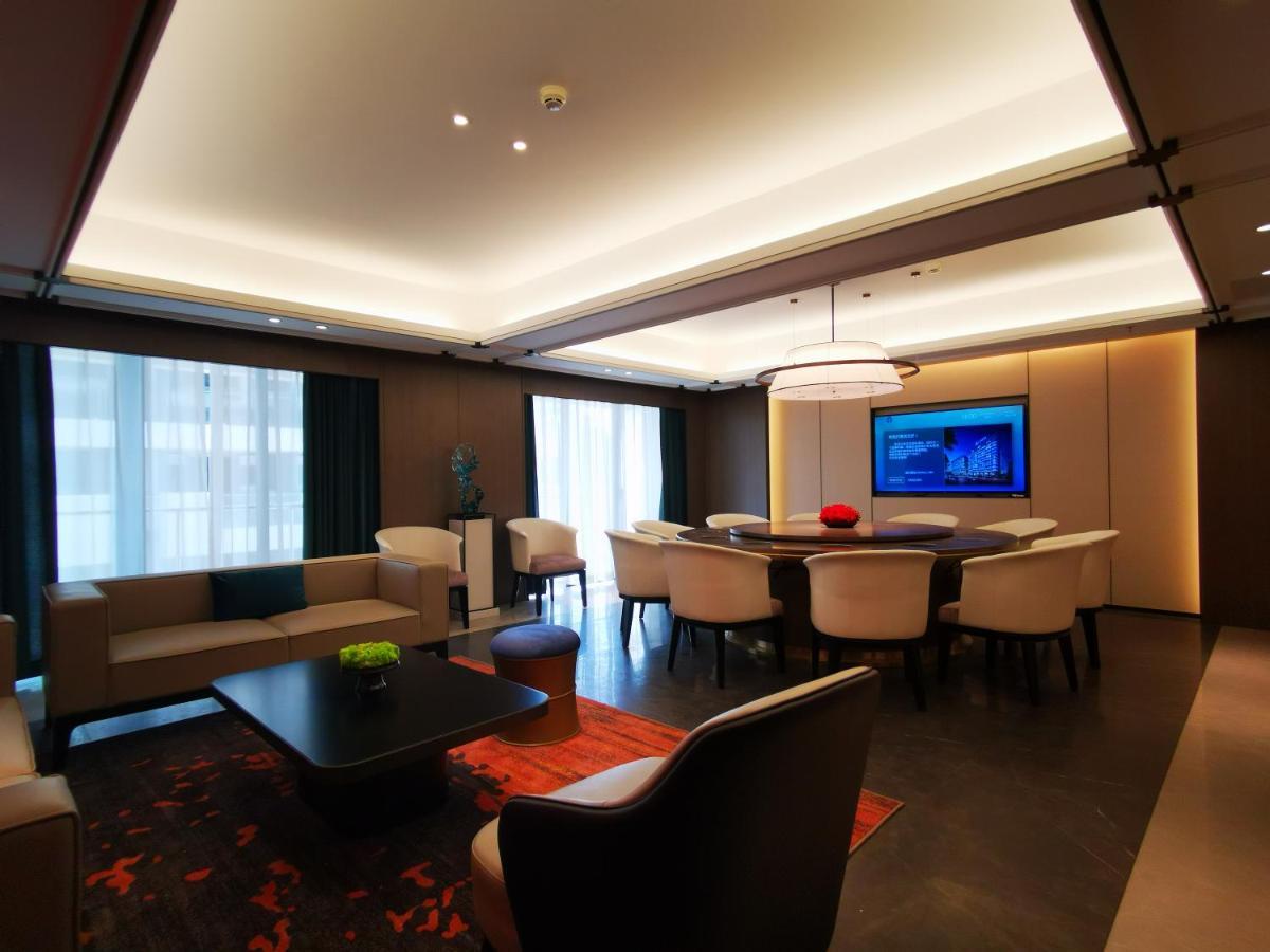 Tian Yi International Hotel 天艺国际酒店 Пномпень Экстерьер фото