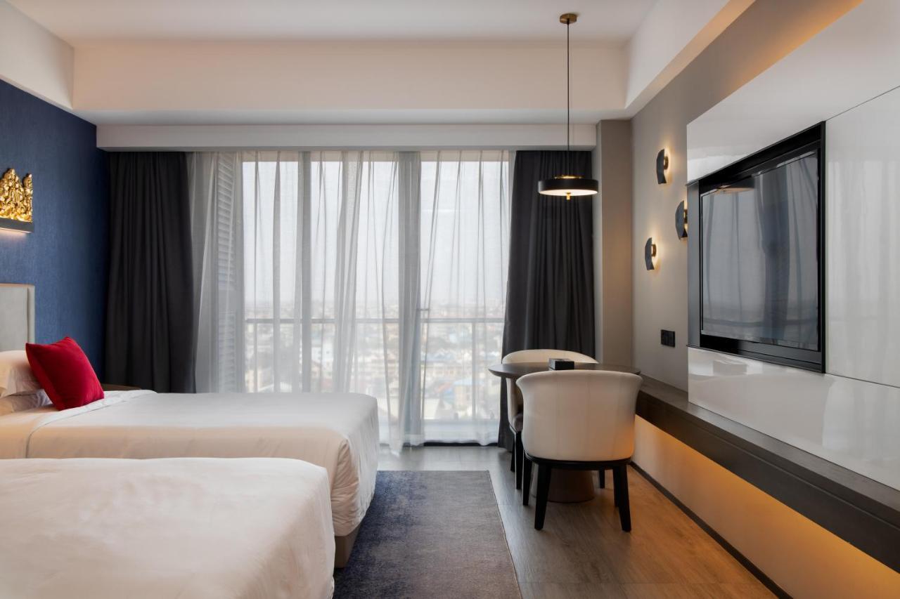 Tian Yi International Hotel 天艺国际酒店 Пномпень Экстерьер фото